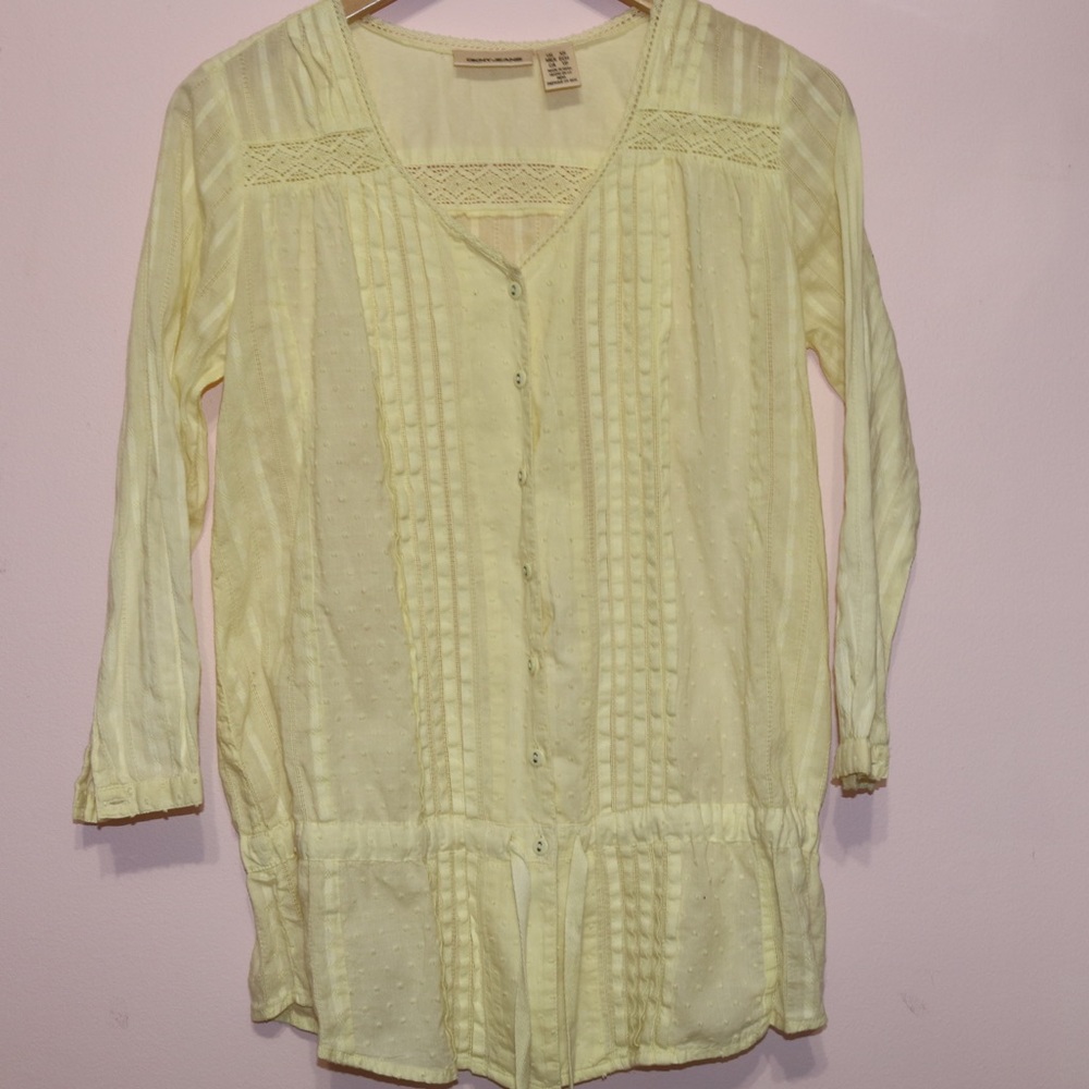 💛Yellow Button Down Long Sleeved Shirt💛